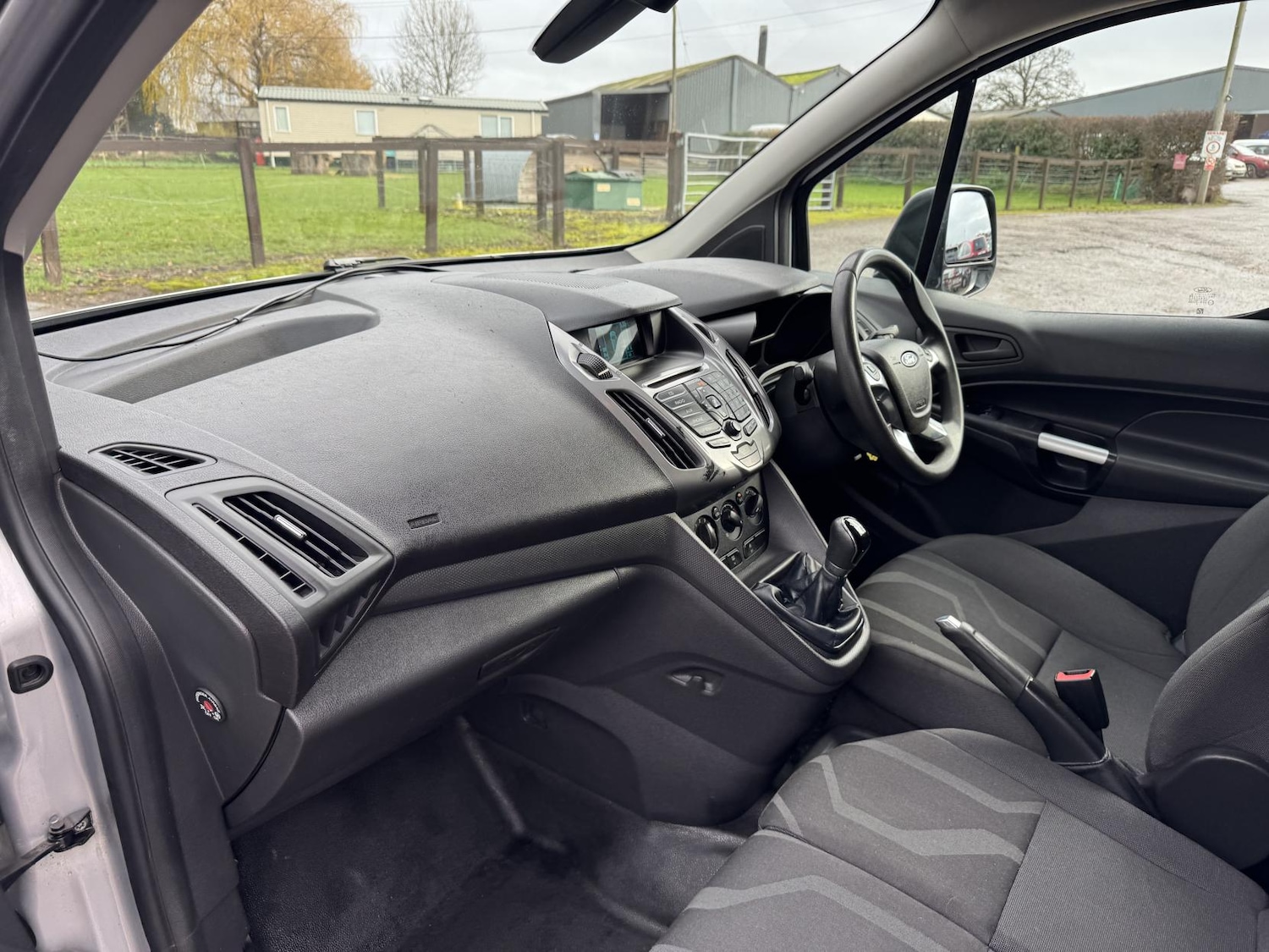 Used Ford Transit Connect 2015 for sale - 76922265: Photo 21