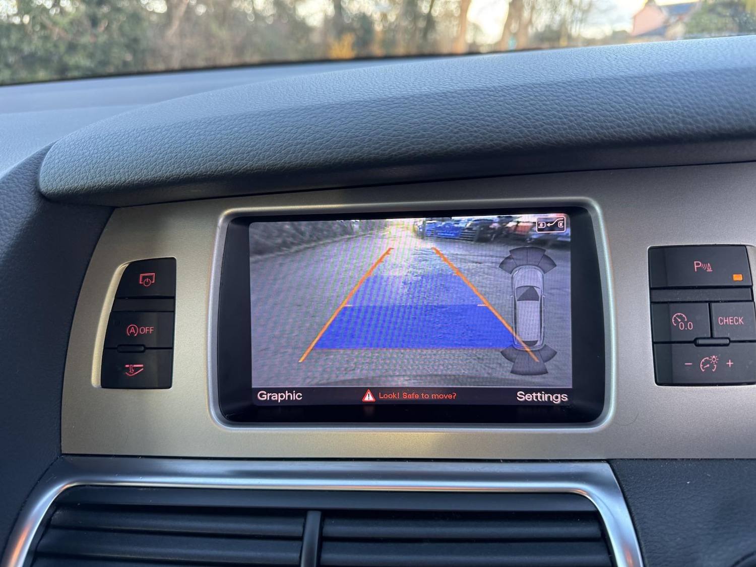 Used Audi Q7 2013 for sale - 76822119: Photo 19