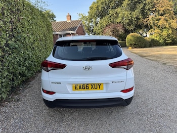 Used Hyundai TUCSON 2016 for sale - 79524750: Photo