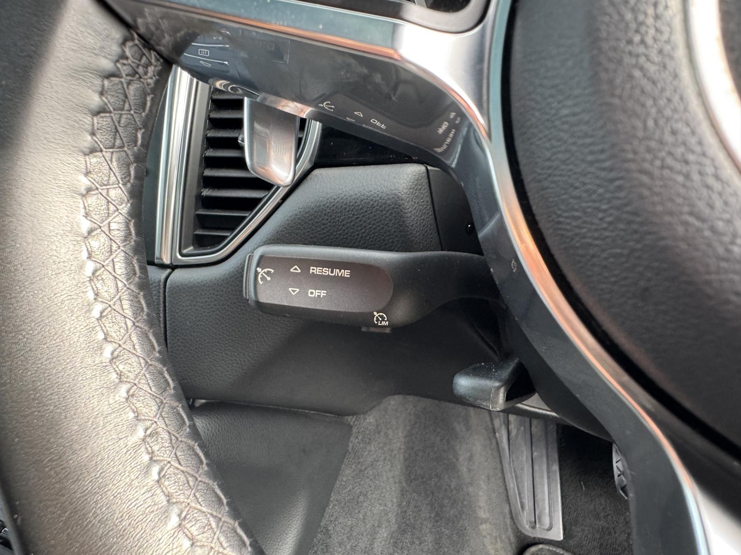 Used Porsche Macan 2015 for sale - 76750291: Photo 19