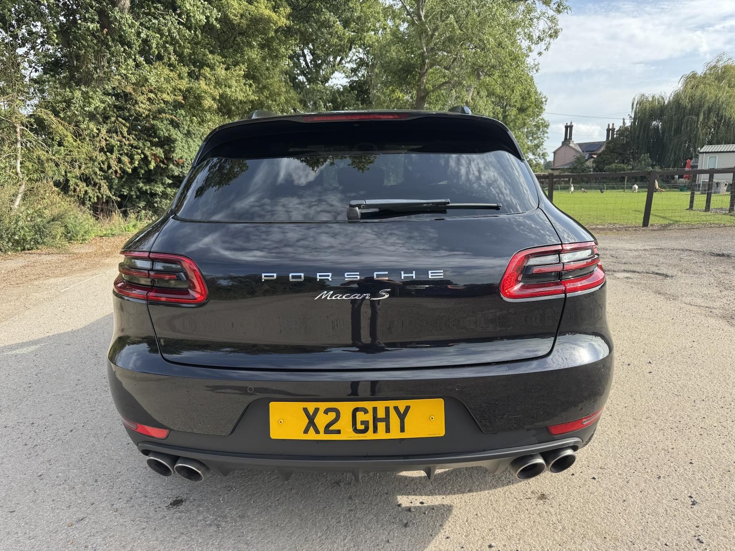 Used Porsche Macan 2015 for sale - 76750291: Photo 4