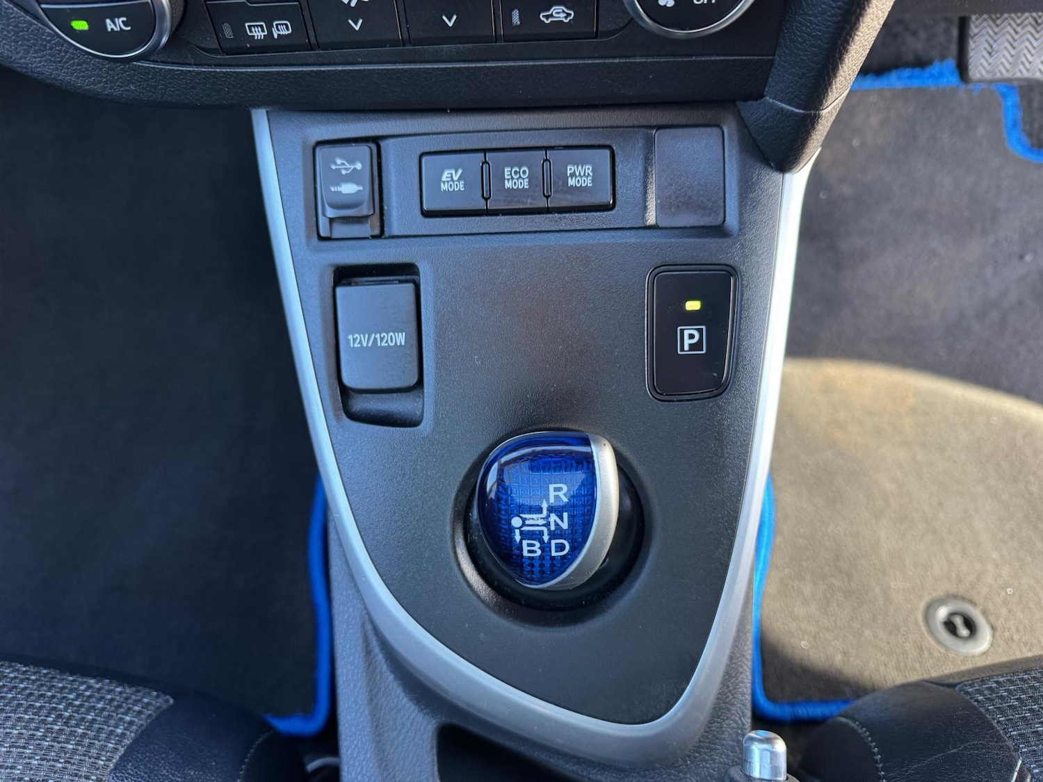 Used Toyota Auris 2013 for sale - 77095459: Photo 19