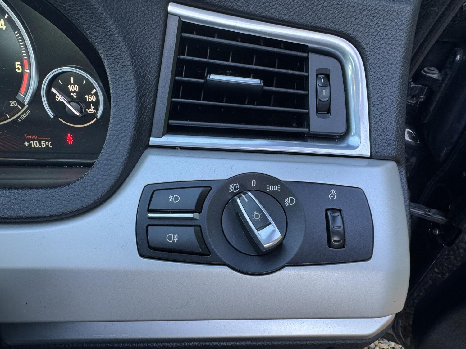 Used BMW 5 Series Gran Turismo 2011 for sale - 77438772: Photo 12