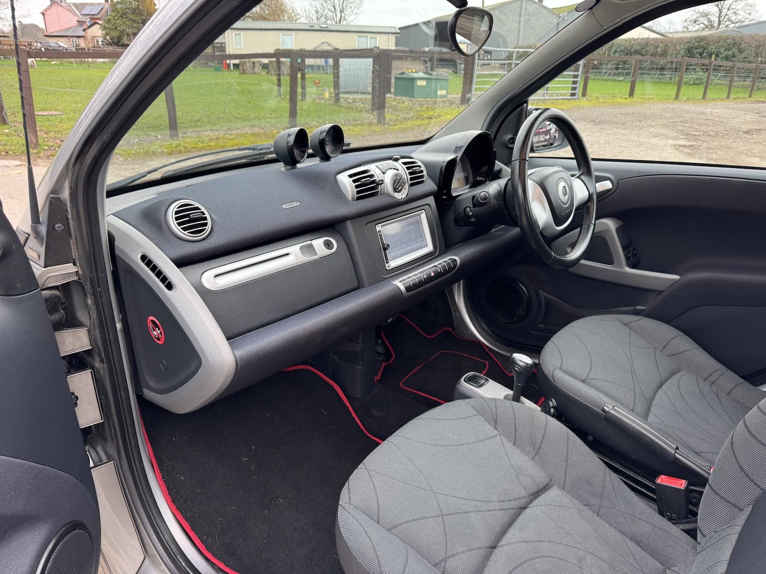 Used smart fortwo 2011 for sale - 77063588: Photo 17