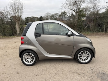 Used smart fortwo 2011 for sale - 77063588: Photo