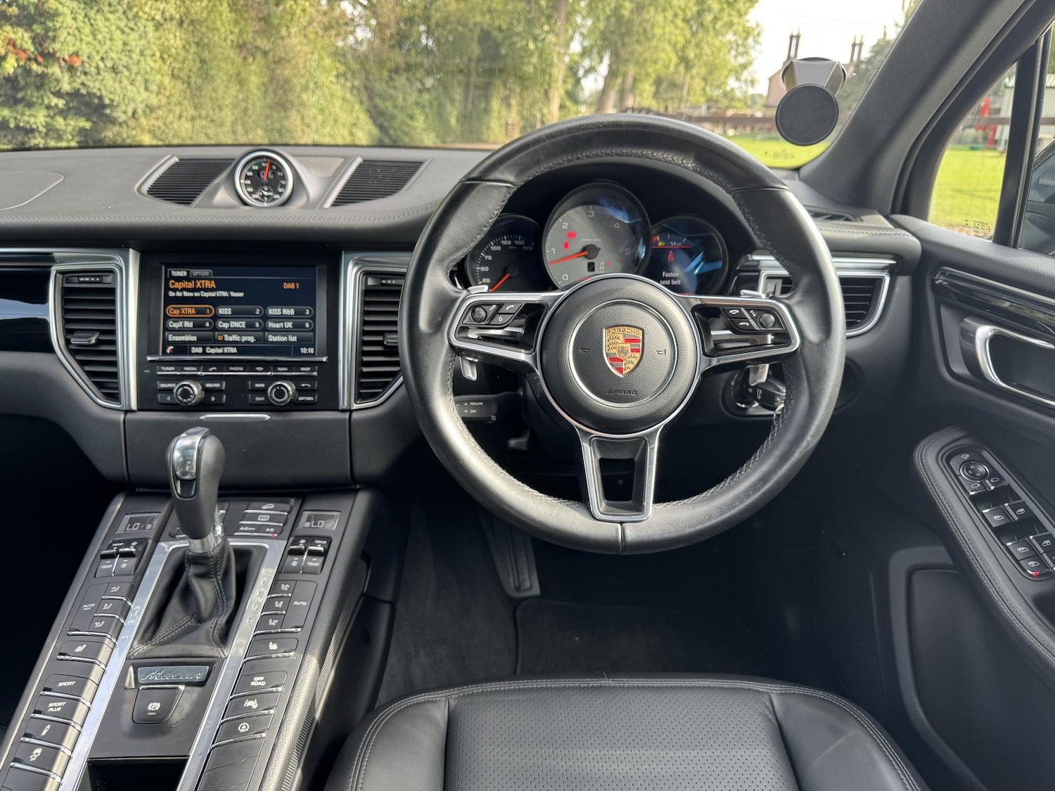 Used Porsche Macan 2015 for sale - 77233711: Photo 14