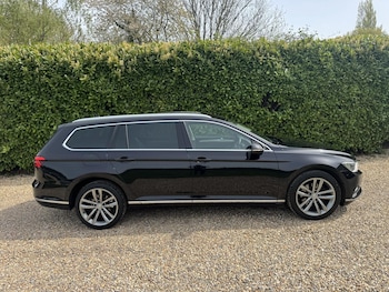 Used Volkswagen Passat 2015 for sale - 78199297: Photo