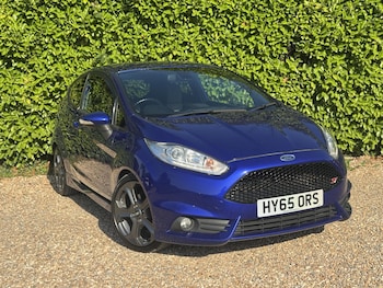 Used Ford Fiesta 2015 for sale - 79030088: Photo