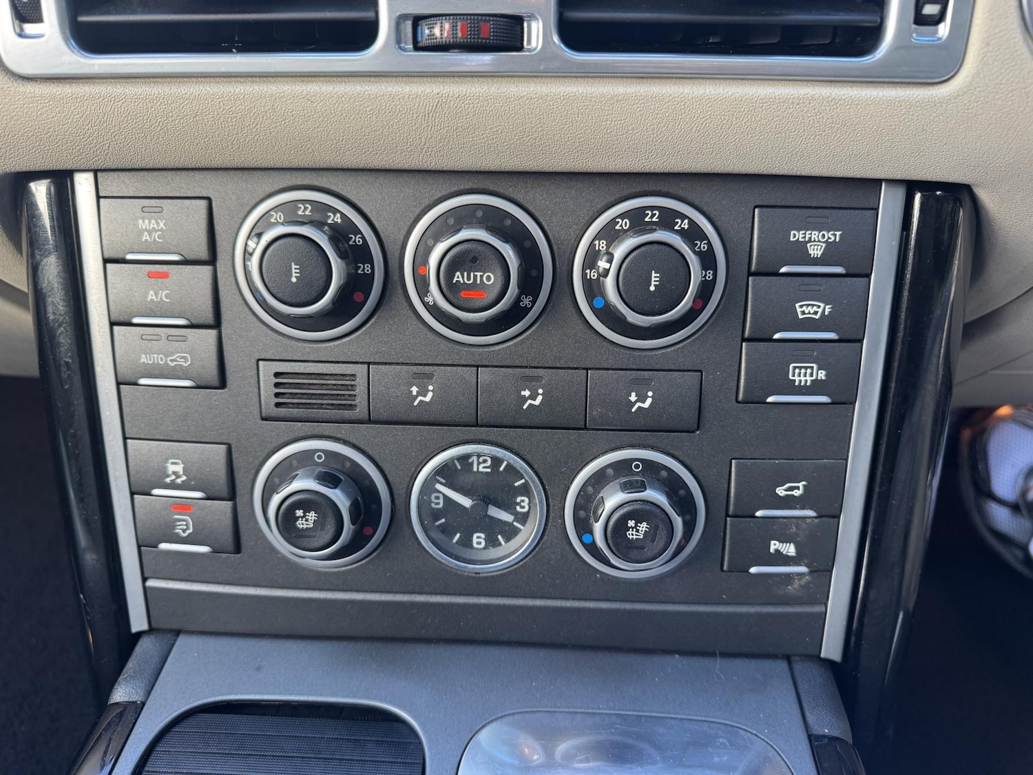 Used Land Rover Range Rover 2010 for sale - 78018716: Photo 23