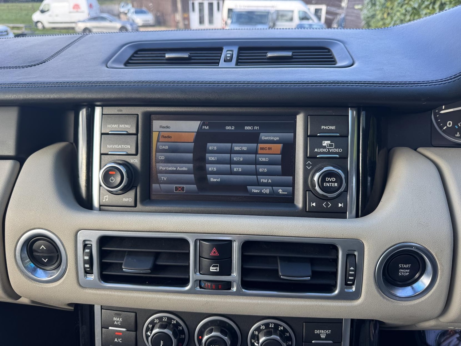 Used Land Rover Range Rover 2010 for sale - 78018716: Photo 24