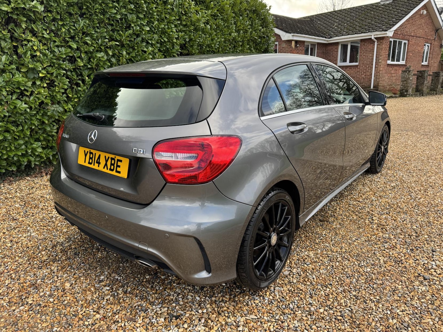 Used Mercedes-Benz A-Class 2014 for sale - 77545443: Photo 3