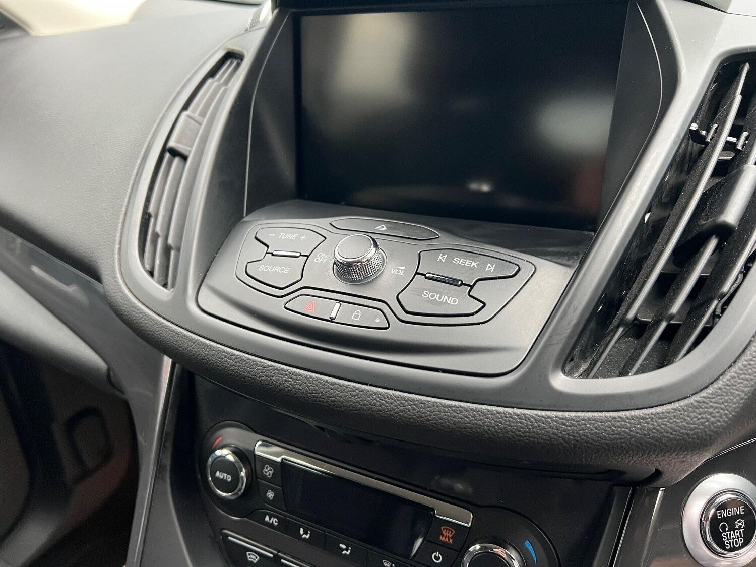 Used Ford Kuga 2016 for sale - 78172264: Photo 33