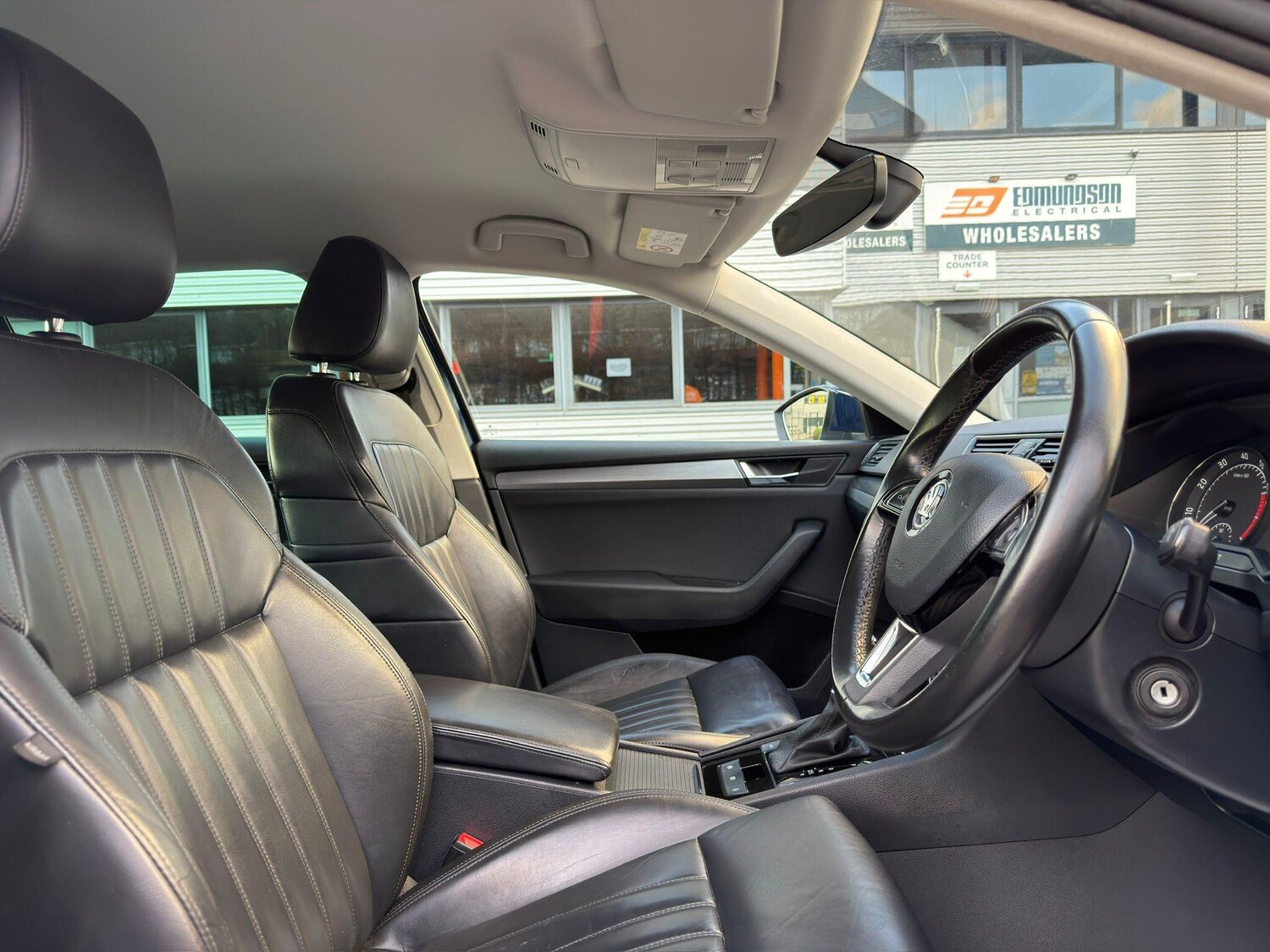 Used Skoda Superb 2017 for sale - 78172267: Photo 18