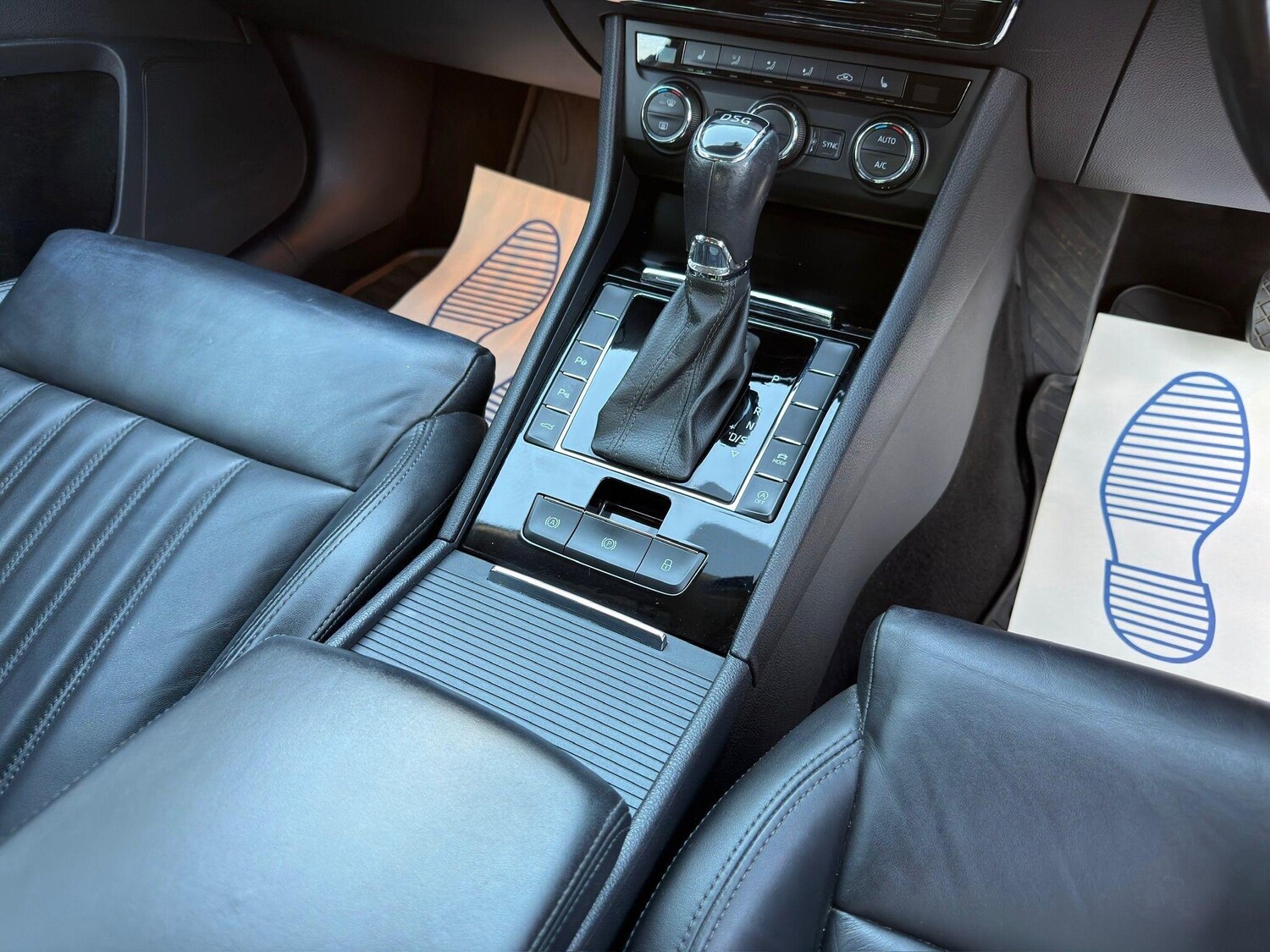 Used Skoda Superb 2017 for sale - 78172267: Photo 45