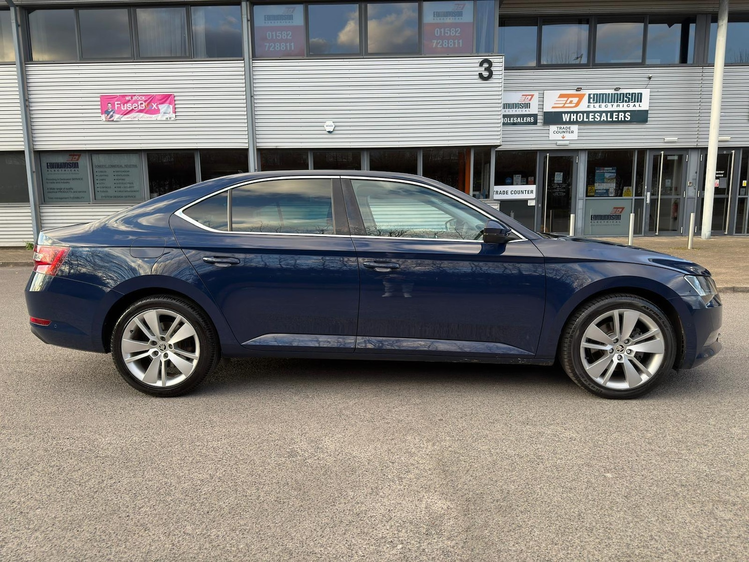 Used Skoda Superb 2017 for sale - 78172267: Photo 6