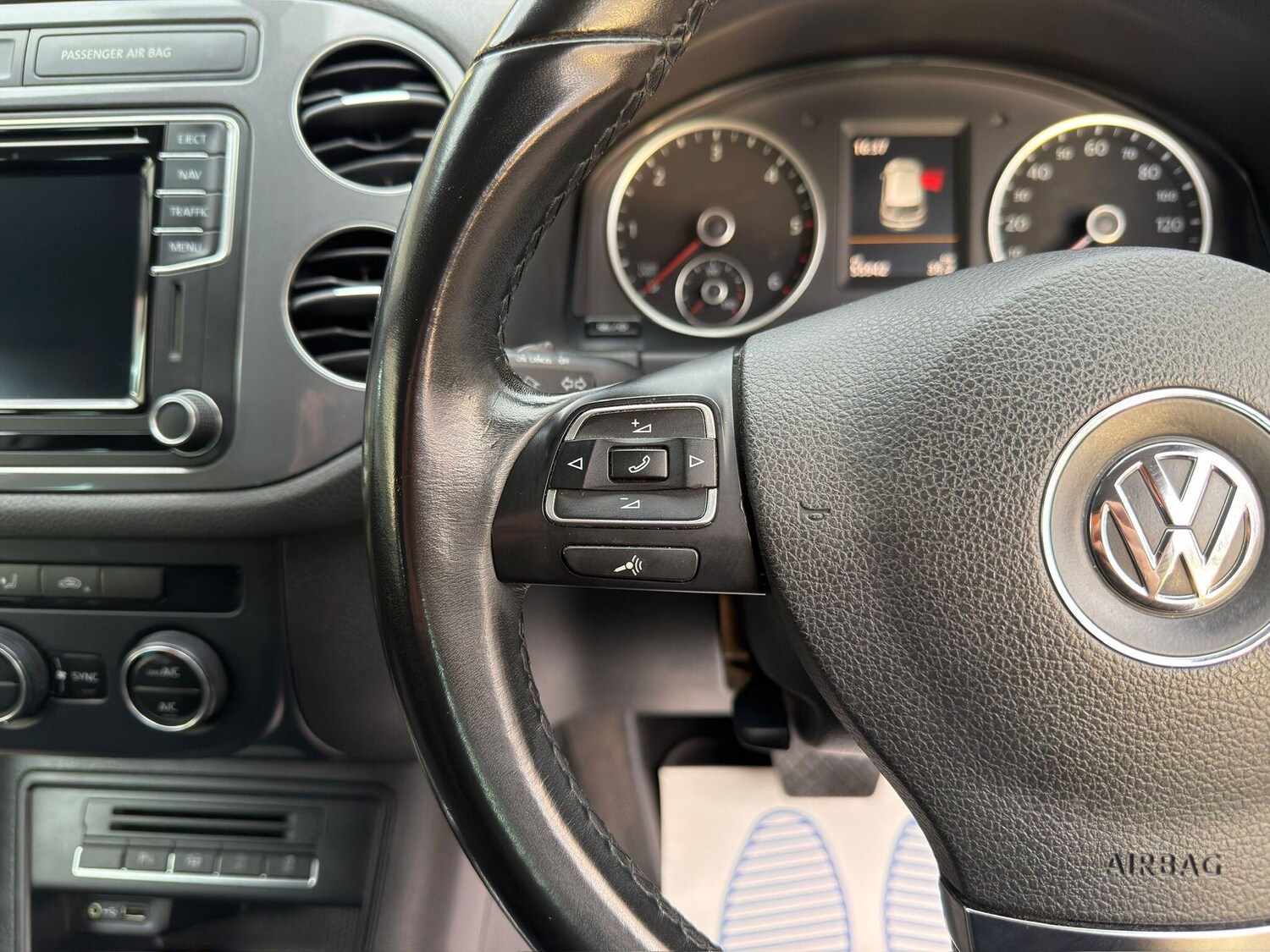 Used Volkswagen Tiguan 2016 for sale - 78172266: Photo 32