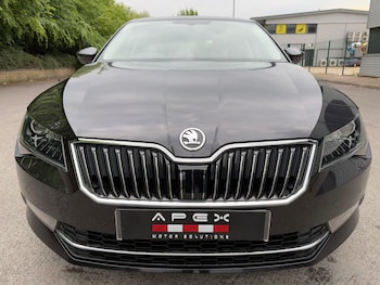 Used Skoda Superb 2017 for sale - 78516689: Photo