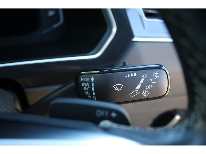 Used Volkswagen Tiguan 2019 for sale - 77220180: Photo 33