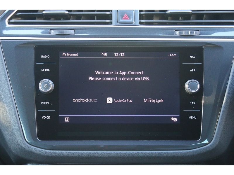 Used Volkswagen Tiguan 2019 for sale - 77220180: Photo 37