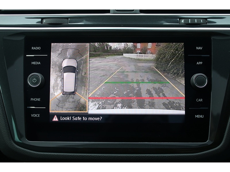 Used Volkswagen Tiguan 2019 for sale - 77220180: Photo 46