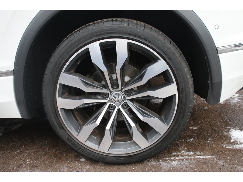 Used Volkswagen Tiguan 2019 for sale - 77220180: Photo 48