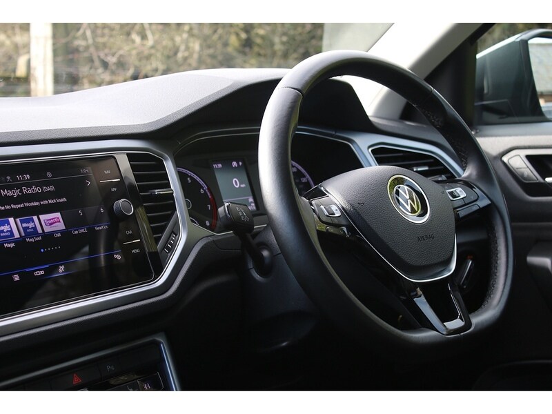 Used Volkswagen T-Roc for sale - 77515225: Photo 22