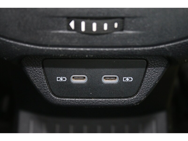 Used Volkswagen T-Roc for sale - 77515225: Photo 43