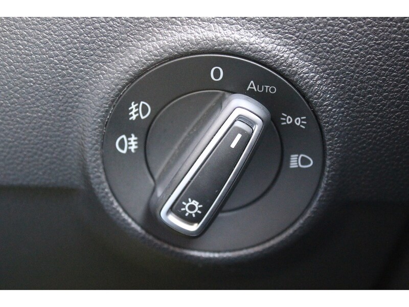 Used Volkswagen T-Roc for sale - 77515225: Photo 44