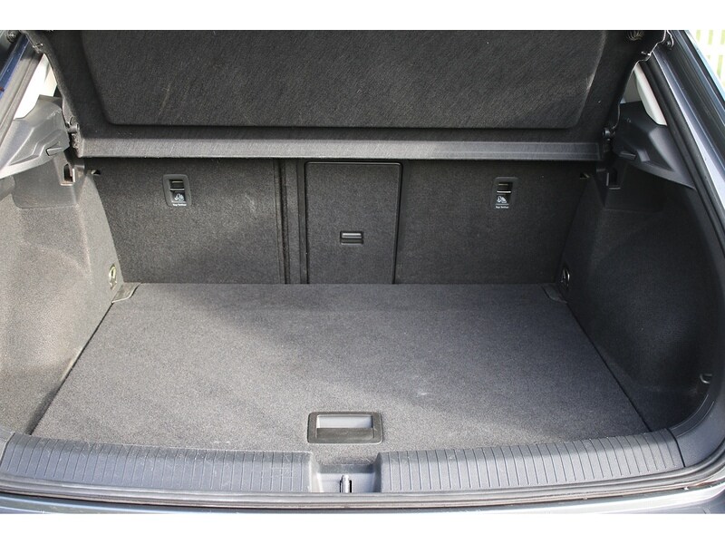 Used Volkswagen T-Roc for sale - 77515225: Photo 45