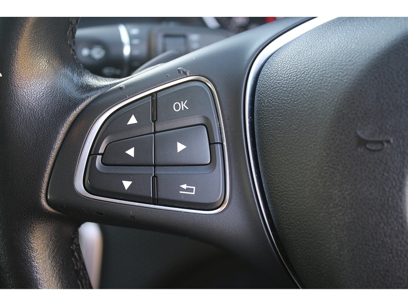 Used Mercedes-Benz A-Class 2016 for sale - 76968263: Photo 31