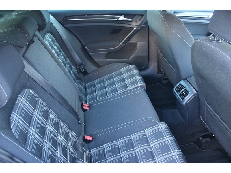 Used Volkswagen Golf 2015 for sale - 76896587: Photo 27