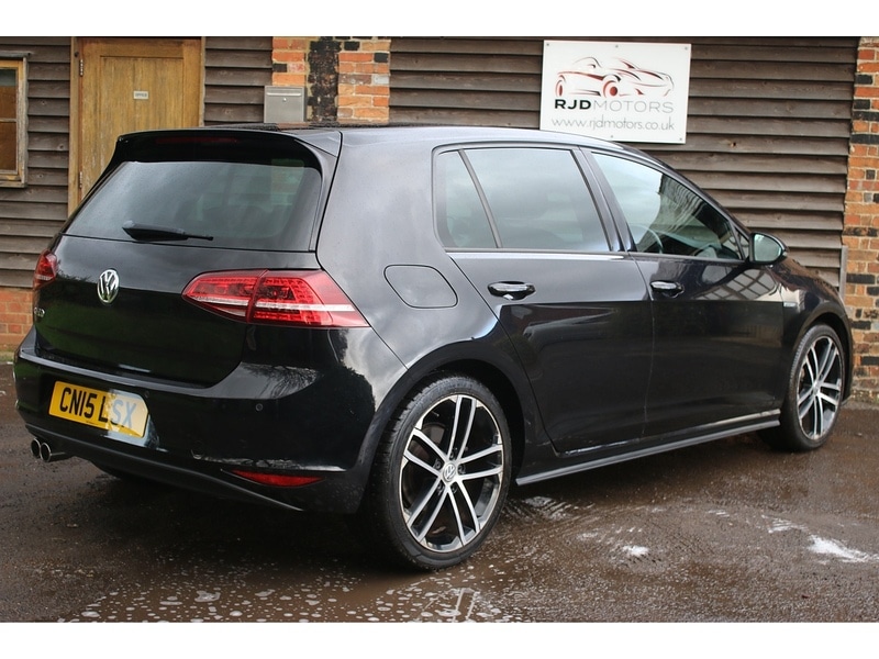Used Volkswagen Golf 2015 for sale - 76896587: Photo 3