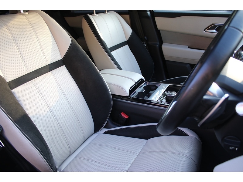 Used Land Rover Range Rover Velar 2018 for sale - 77798517: Photo 24