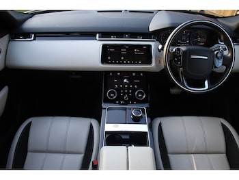 Used Land Rover Range Rover Velar 2018 for sale - 77798517: Photo
