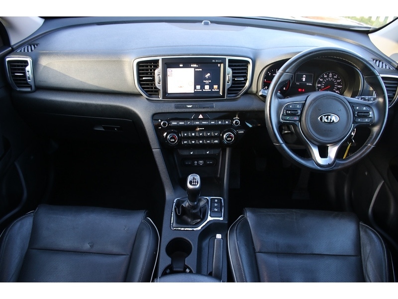 Used Kia Sportage 2017 for sale - 78025105: Photo 2