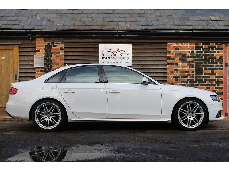Used Audi A4 2010 for sale - 76831659: Photo 12