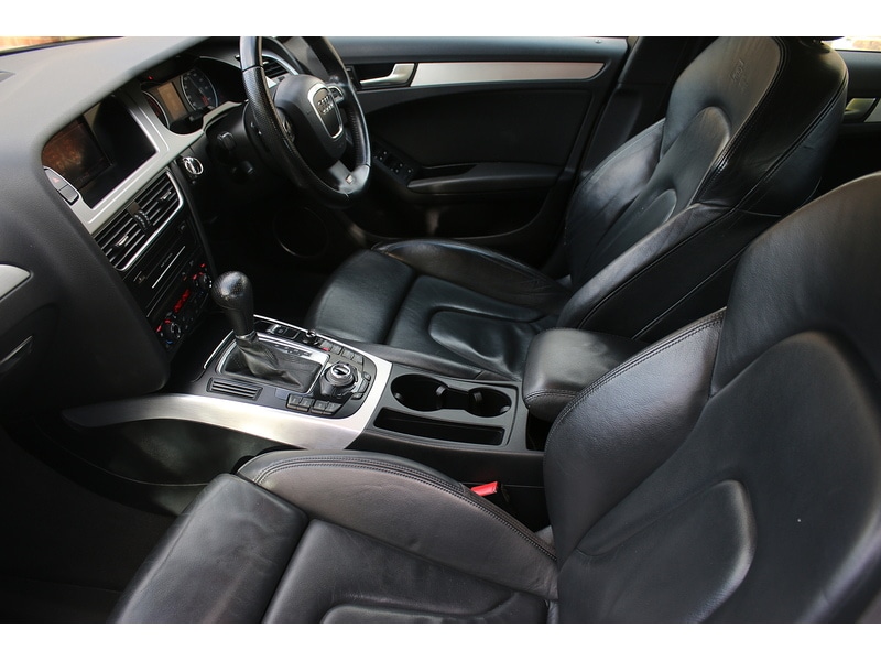 Used Audi A4 2010 for sale - 76831659: Photo 24