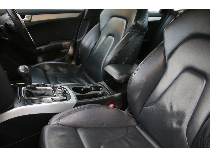 Used Audi A4 2010 for sale - 76831659: Photo 25