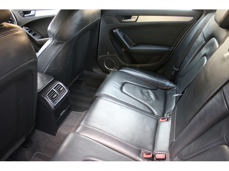 Used Audi A4 2010 for sale - 76831659: Photo 27