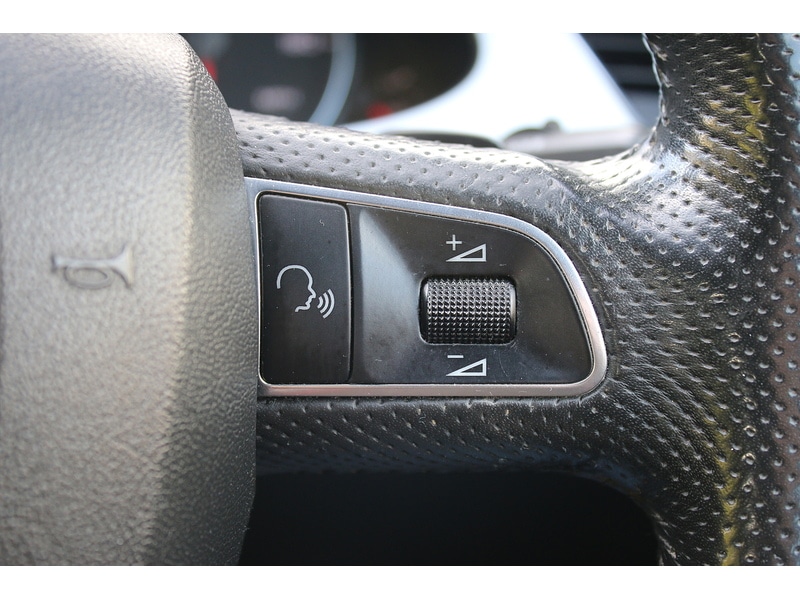 Used Audi A4 2010 for sale - 76831659: Photo 35