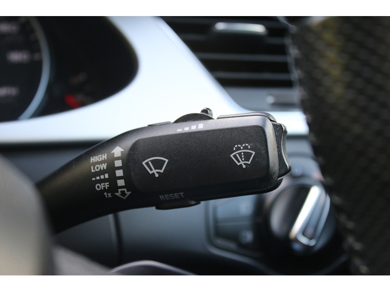 Used Audi A4 2010 for sale - 76831659: Photo 36