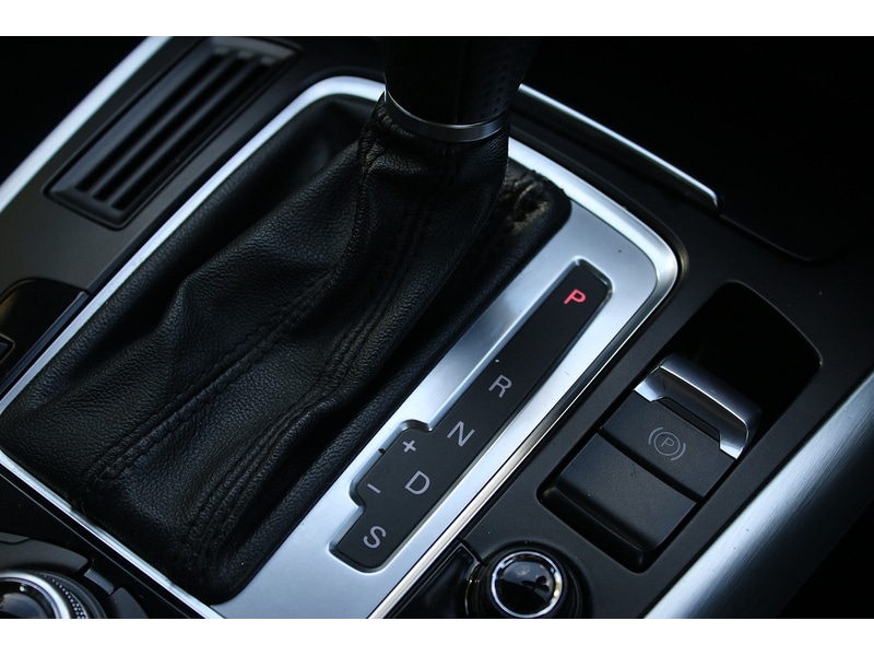 Used Audi A4 2010 for sale - 76831659: Photo 42