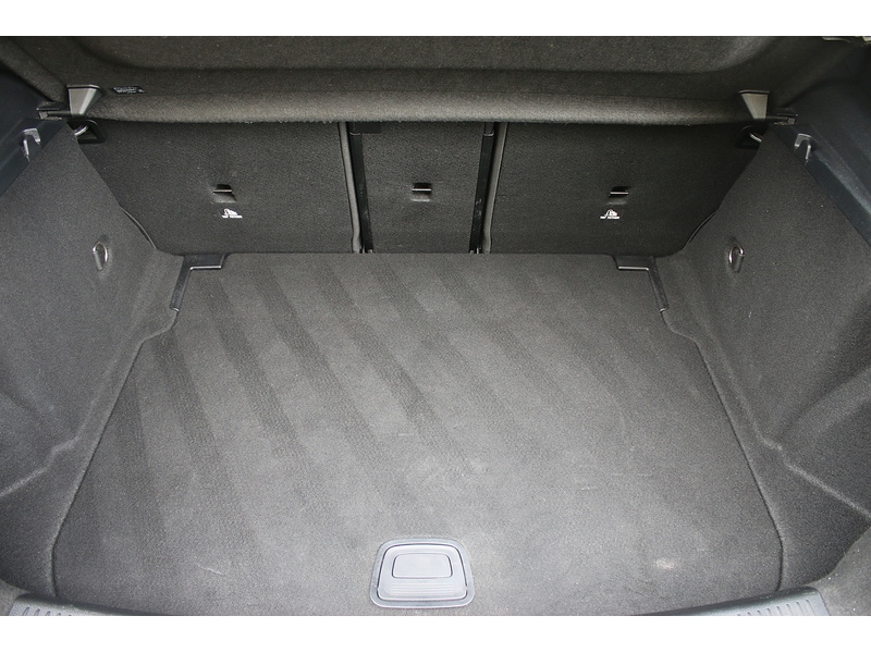 Used Mercedes-Benz A-Class 2019 for sale - 76844675: Photo 46