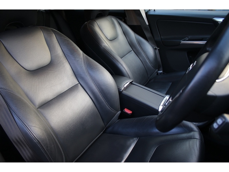 Used Volvo XC60 2017 for sale - 77011634: Photo 24