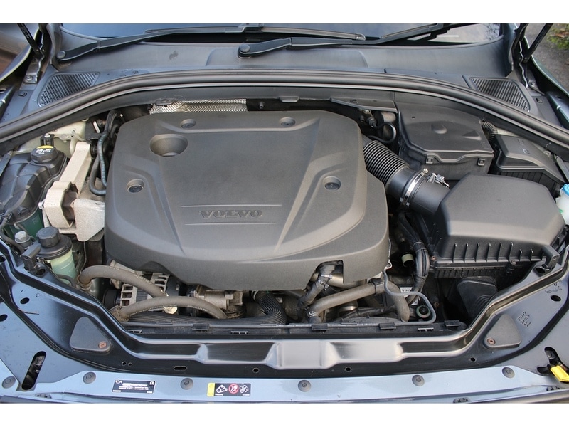 Used Volvo XC60 2017 for sale - 77011634: Photo 44