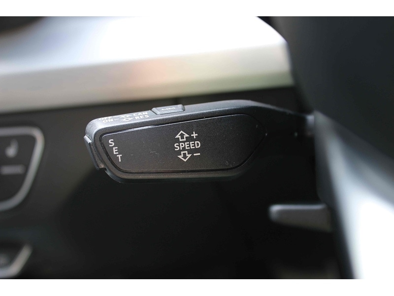 Used Audi Q5 2018 for sale - 76831605: Photo 34