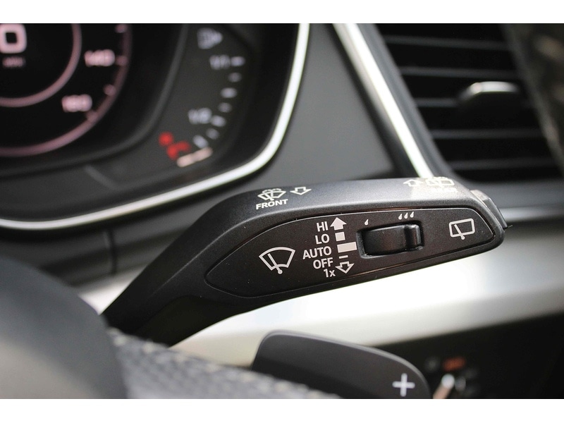 Used Audi Q5 2018 for sale - 76831605: Photo 36