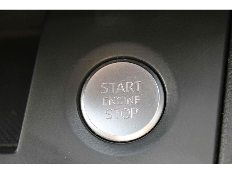 Used Audi Q5 2018 for sale - 76831605: Photo 45