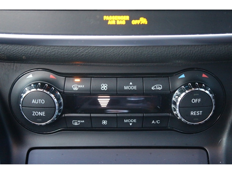 Used Mercedes-Benz GLA 2017 for sale - 77801707: Photo 41