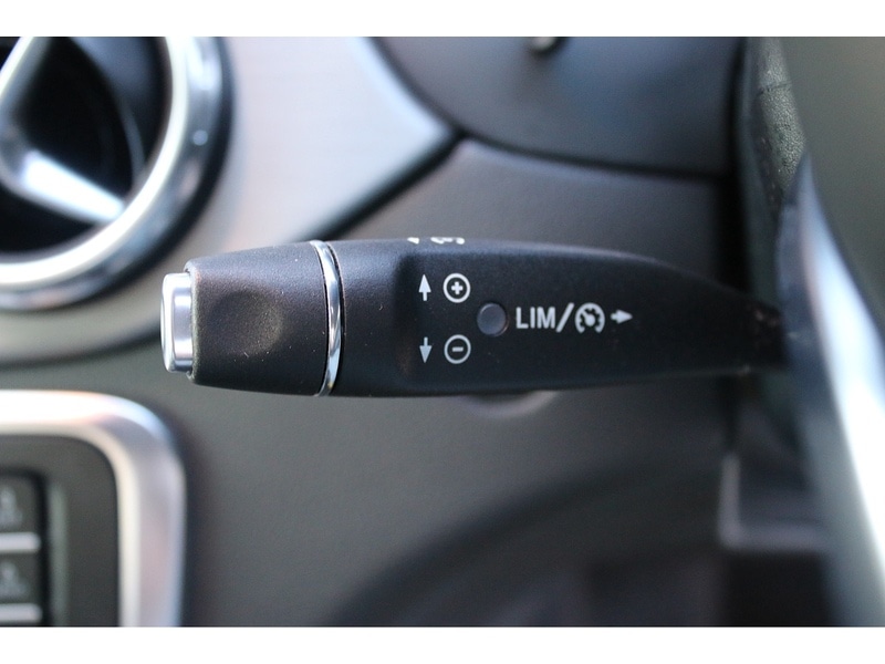 Used Mercedes-Benz GLA 2017 for sale - 77801707: Photo 42